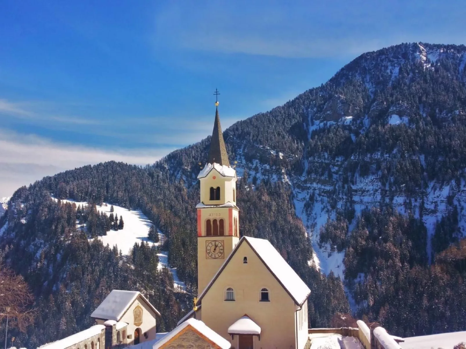 Cesa Vedla DOLOMITES-Buiten