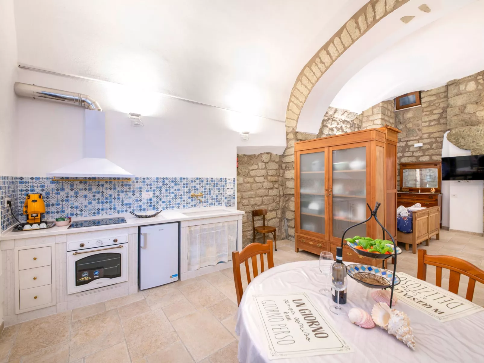 Vico Secondo Antike Ferienwohnung historisches Zentrum-Binnen