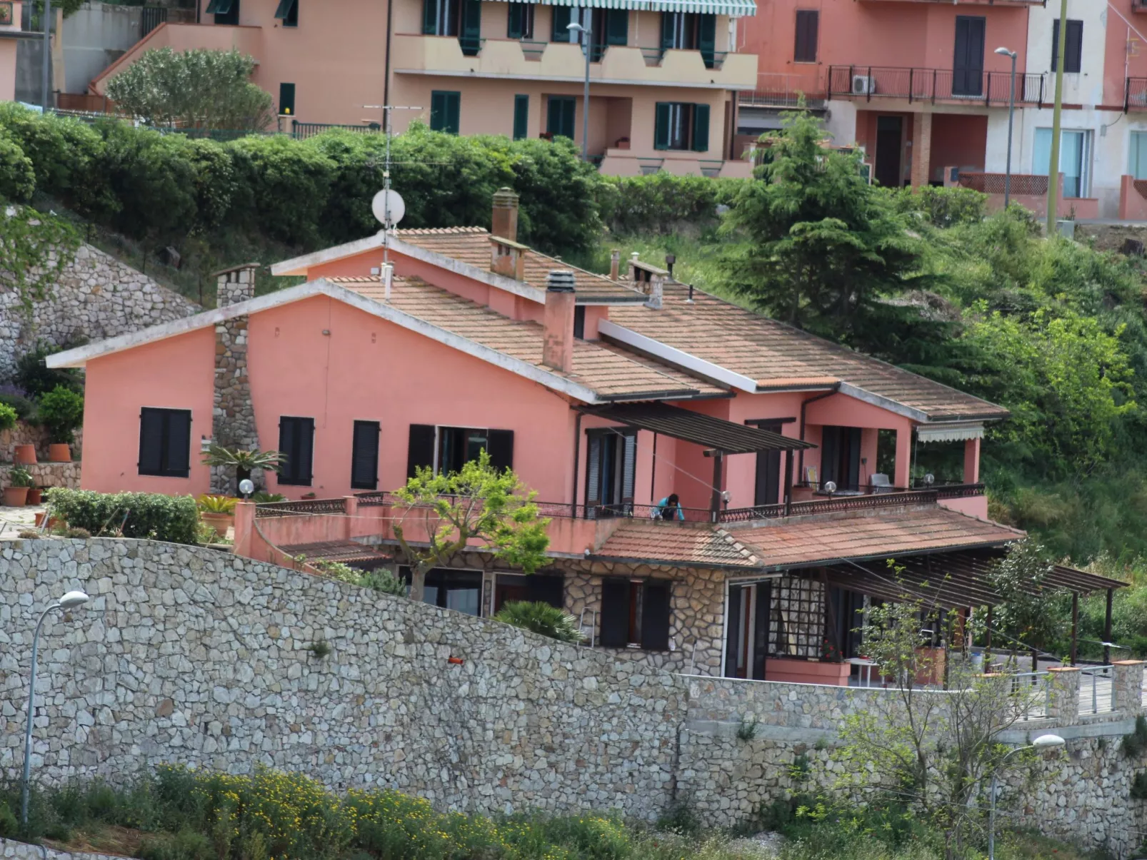 Calamita' Wohnung mit privatem Parkplatz