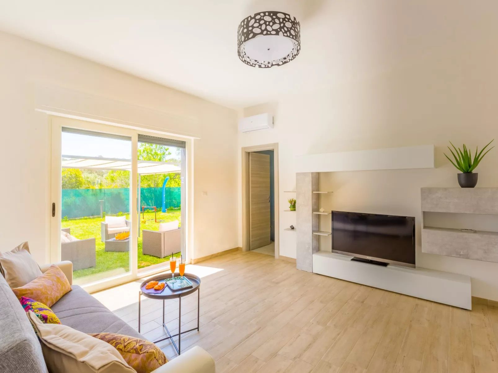 Villa Eufriama mit privatem Pool - Binnen