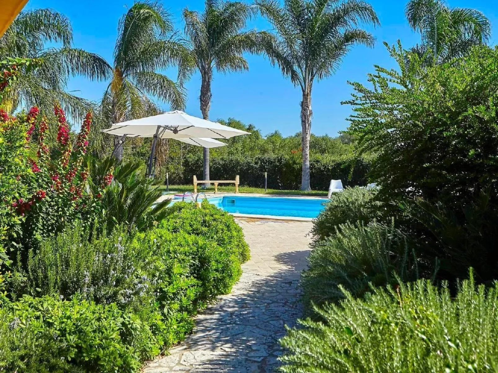 In Castelvetrano mit Gepflegtem Garten-Buiten