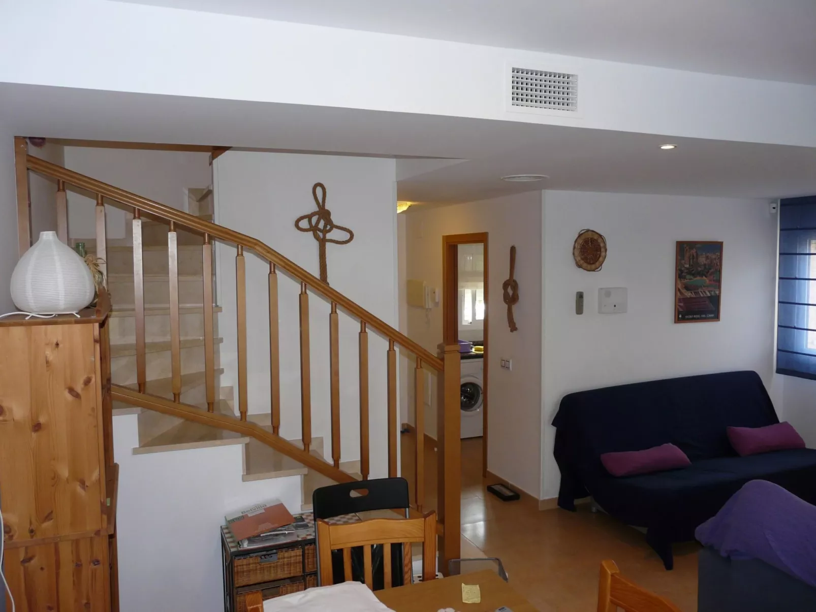 Entspannendes Haus in der Nähe des Meeres. Klimatisiert. Parkplatz-Binnen