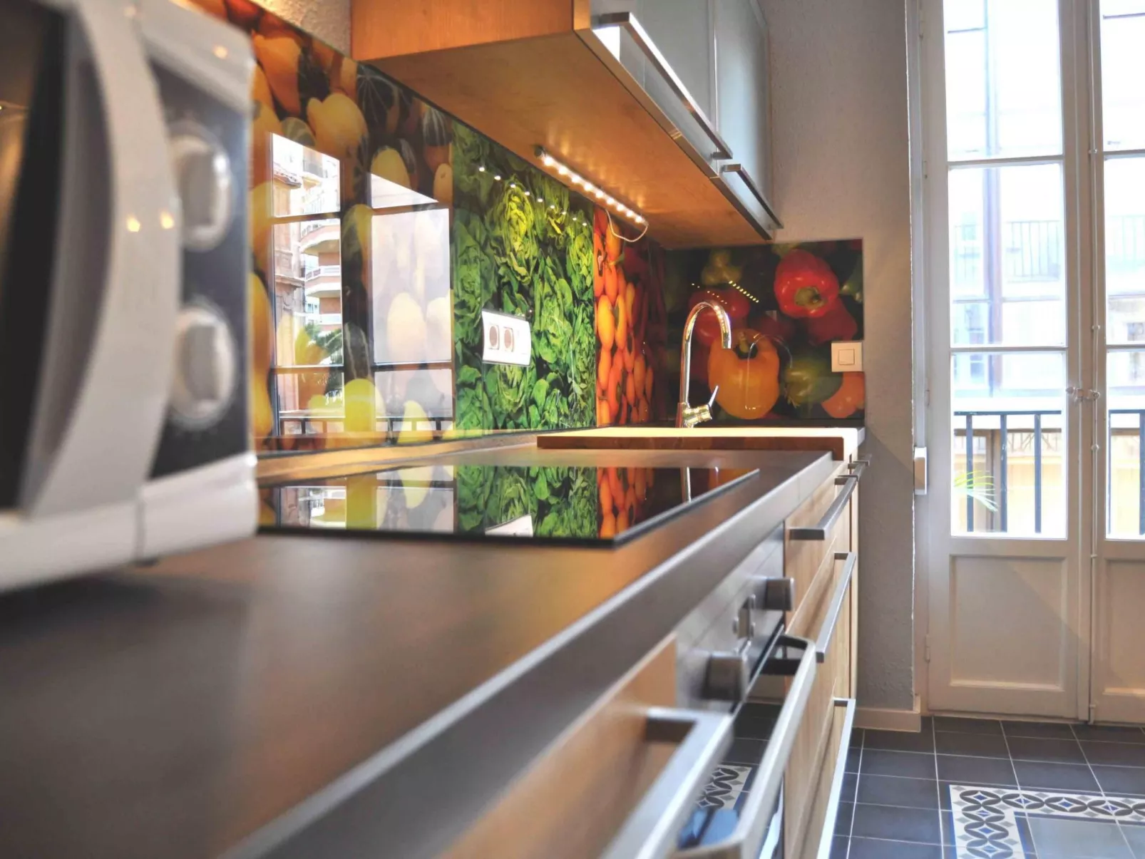 Mit Balkon-Image-tags.info