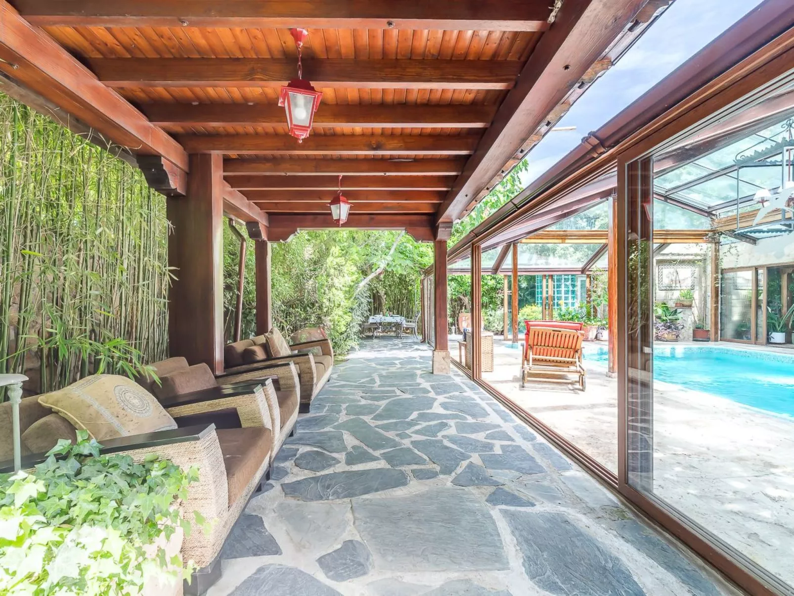 5-Suiten Madrid Villa Oasis, Schwimmbad-Spa, Fitnessraum, Club-Buiten