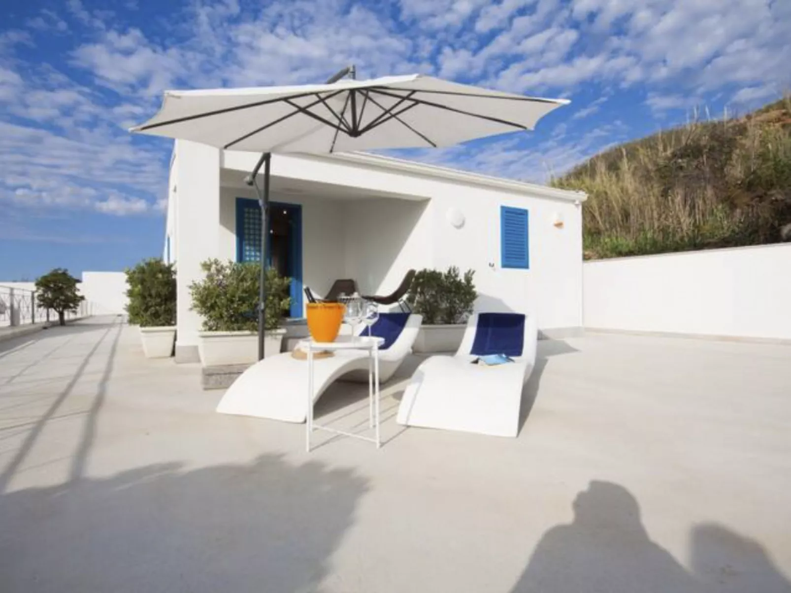 Villa Leucosia Marina Strand Resort-Buiten