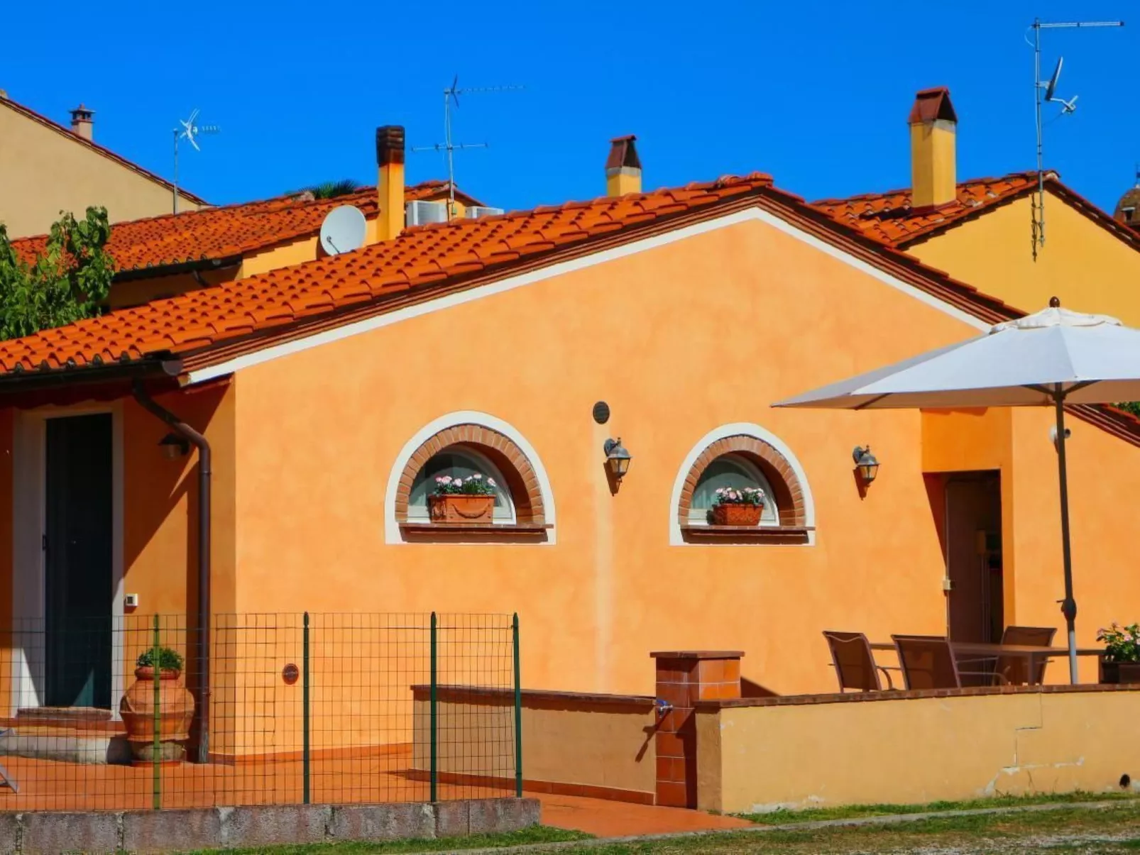 In Cascina mit privatem Parkplatz-Image-tags.info