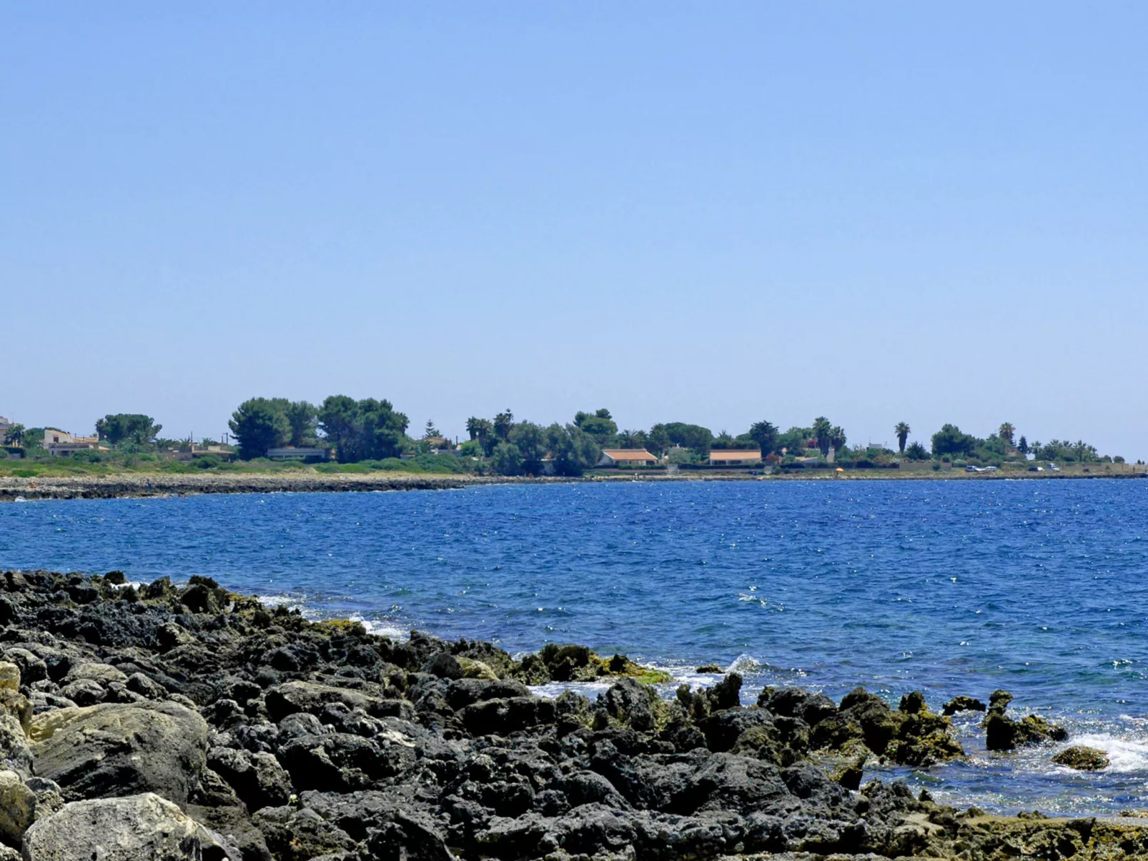 Für 10 Personen an der Küste Siziliens-Omgeving