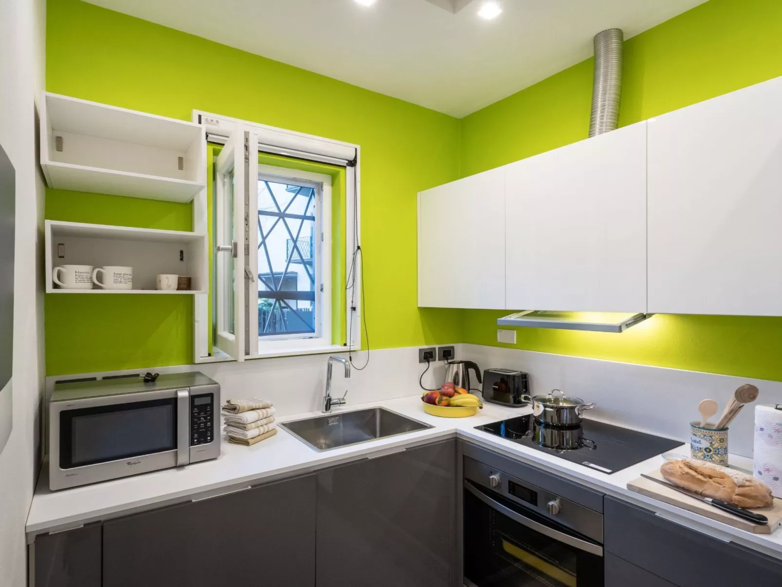 Garten' Ferienwohnung mit privatem Garten-Binnen