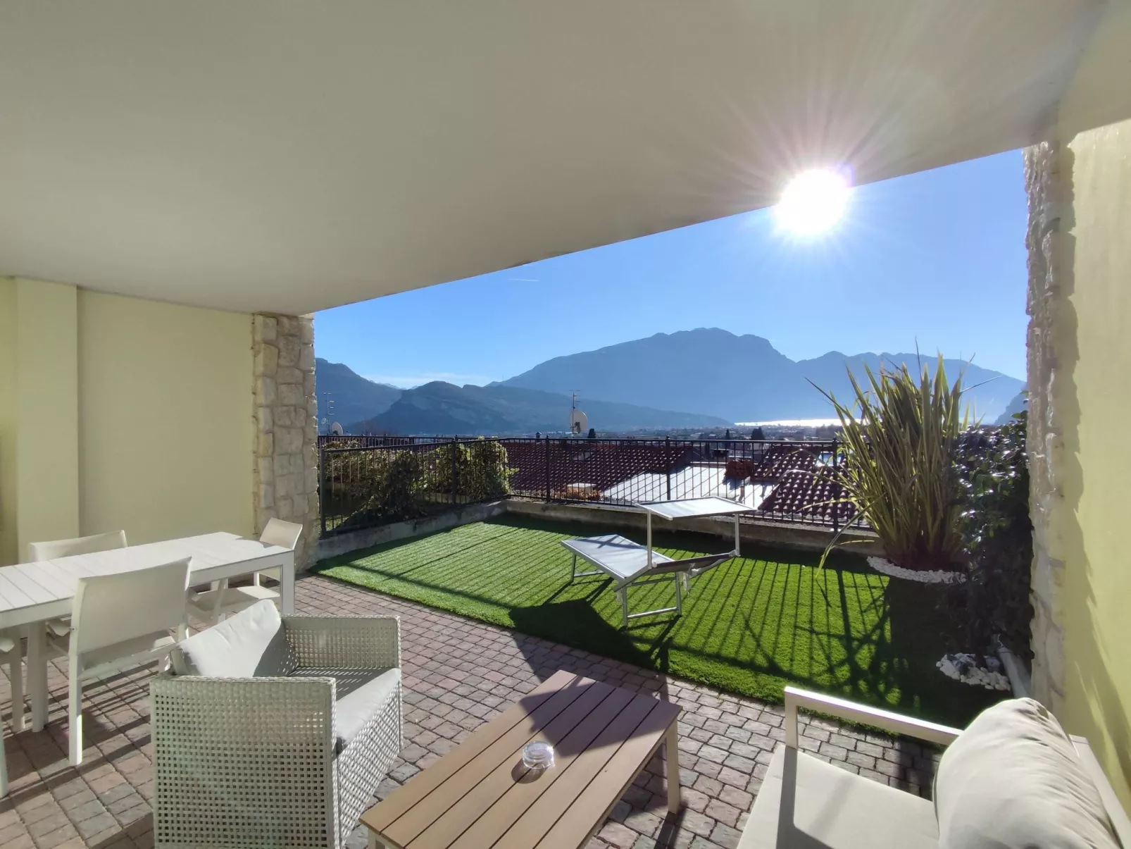 Appartement in Reiff mit Großer Terrasse - Binnen