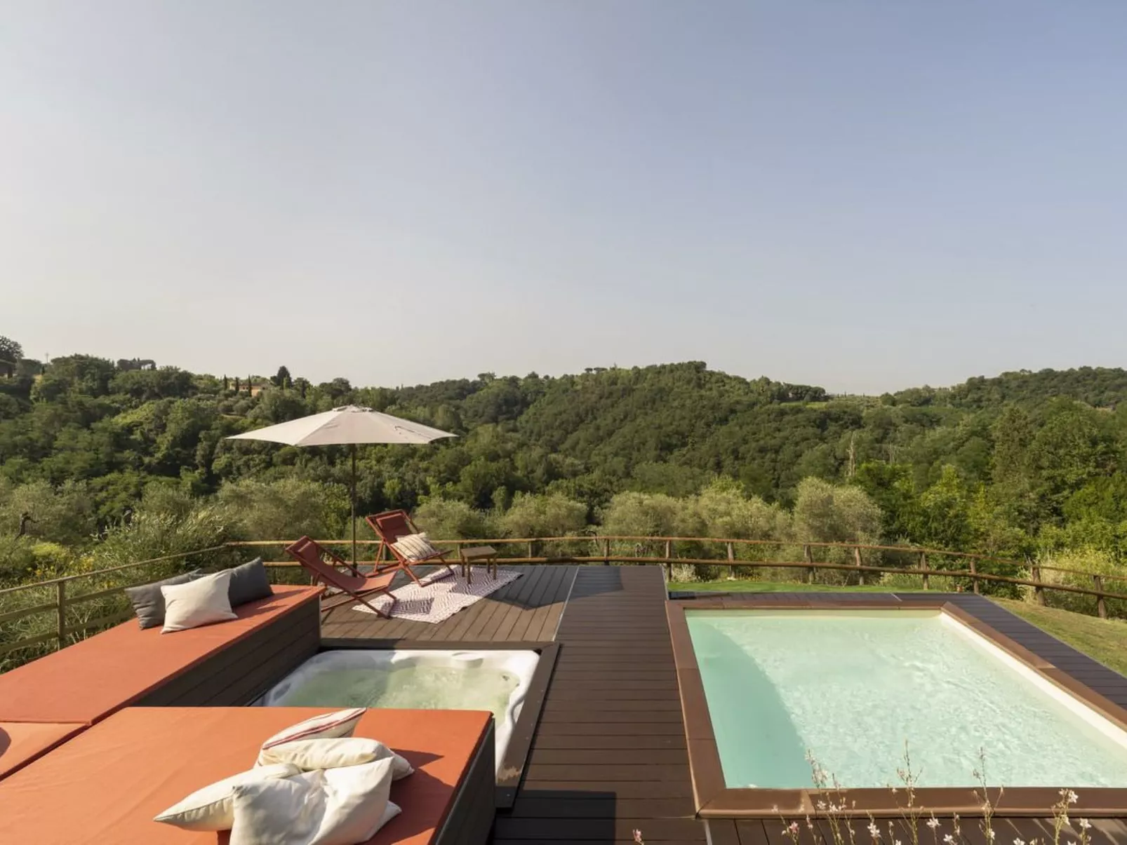 Wunderschöne Villa mit privatem Pool und Whirlpool