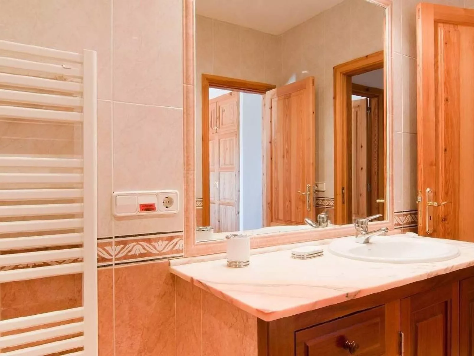 Finca Can Algarrobo-Image-tags.info