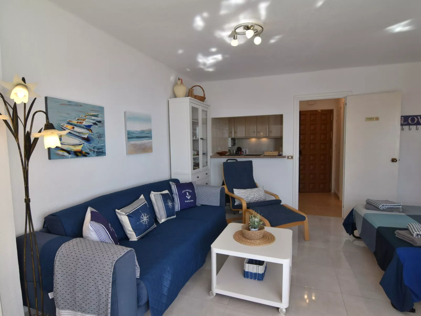 Studio Europa beachfront-Binnen