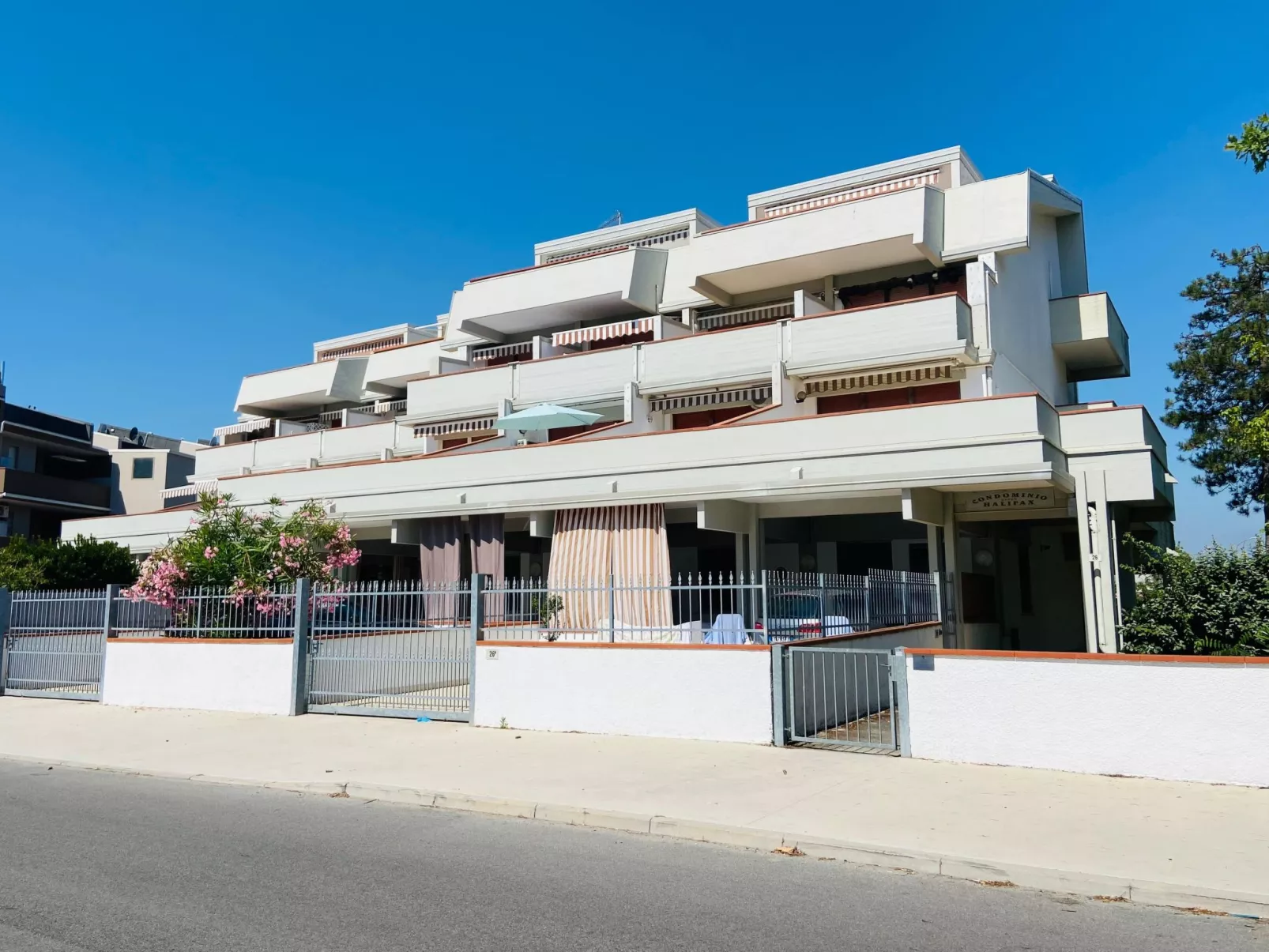 Hübsches Studio-Apartment 250 m vom Meer entfernt, direkt im Zentrum