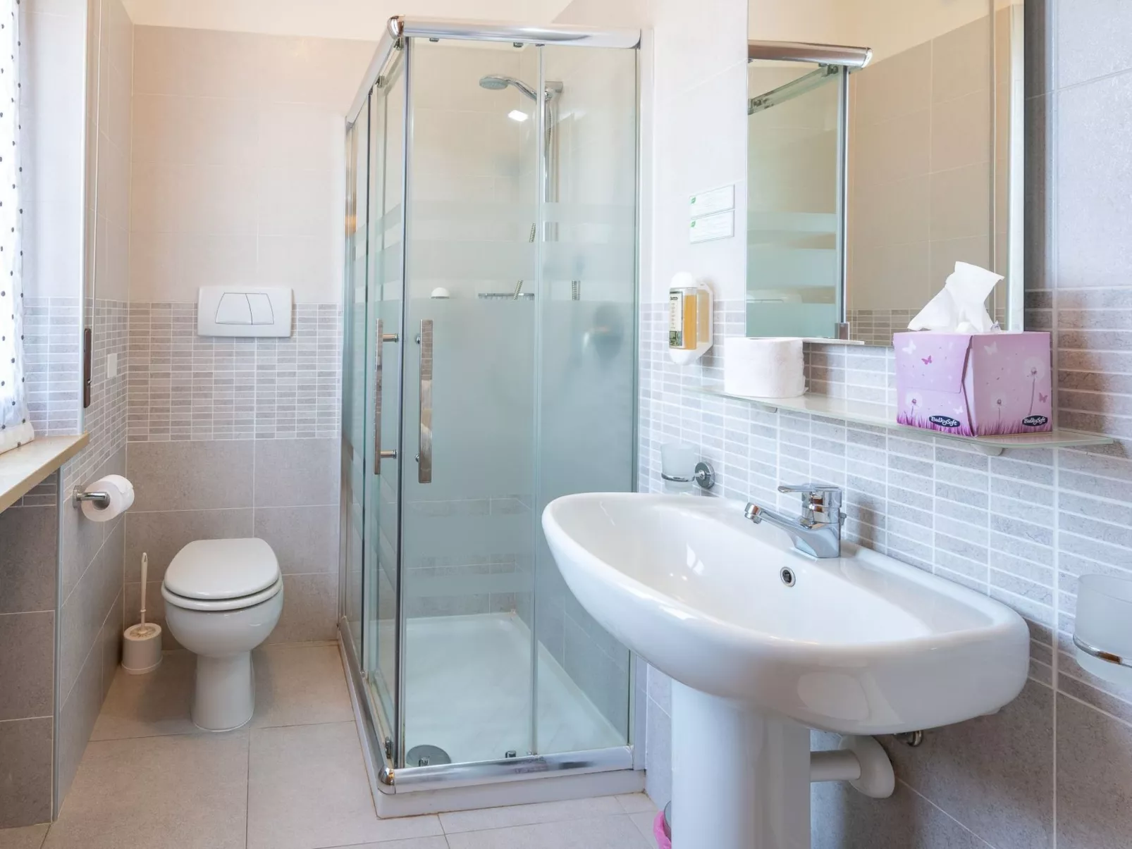 Stadera Wohnung-Image-tags.info