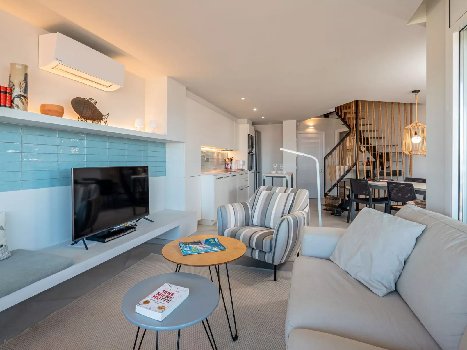 Costabravaforrent Marina, schöne Wohnung in erster Meereslinie-Binnen