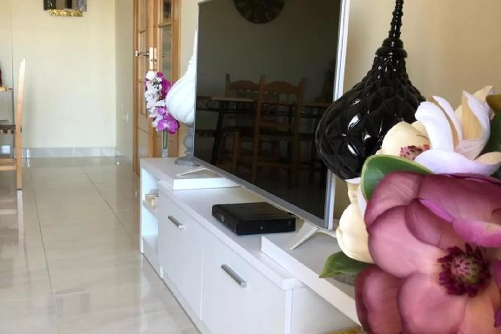 Costa Brisas Almayate-Woonkamer