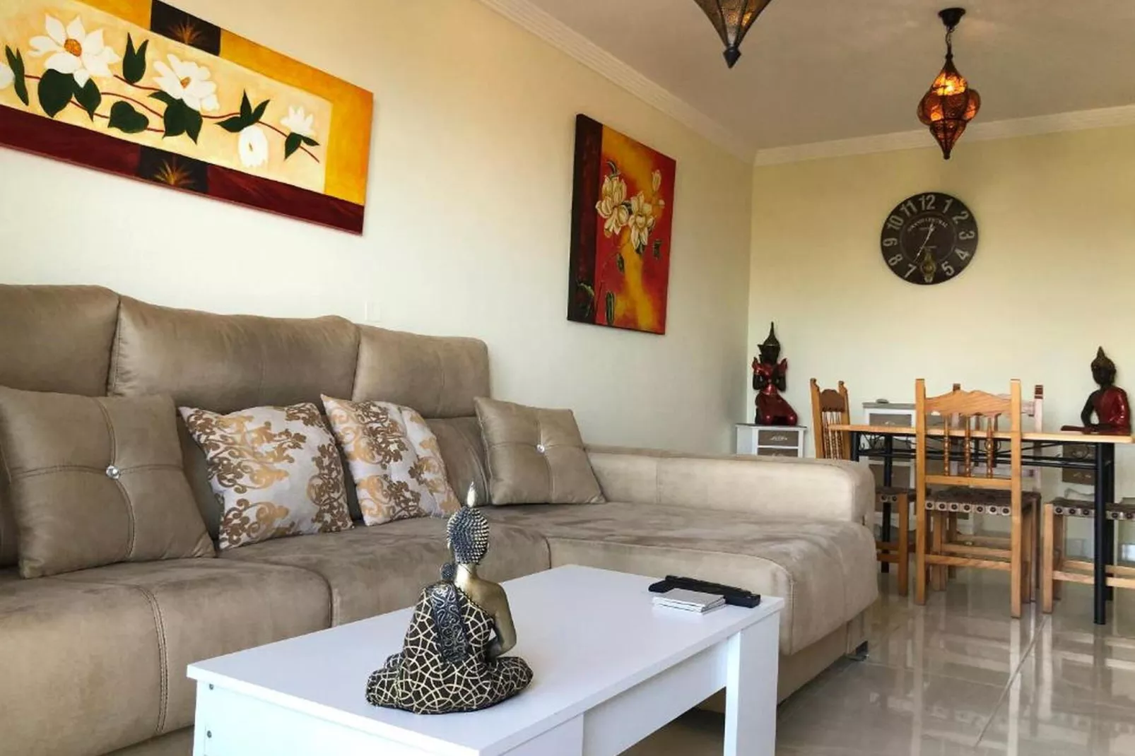 Costa Brisas Almayate-Woonkamer