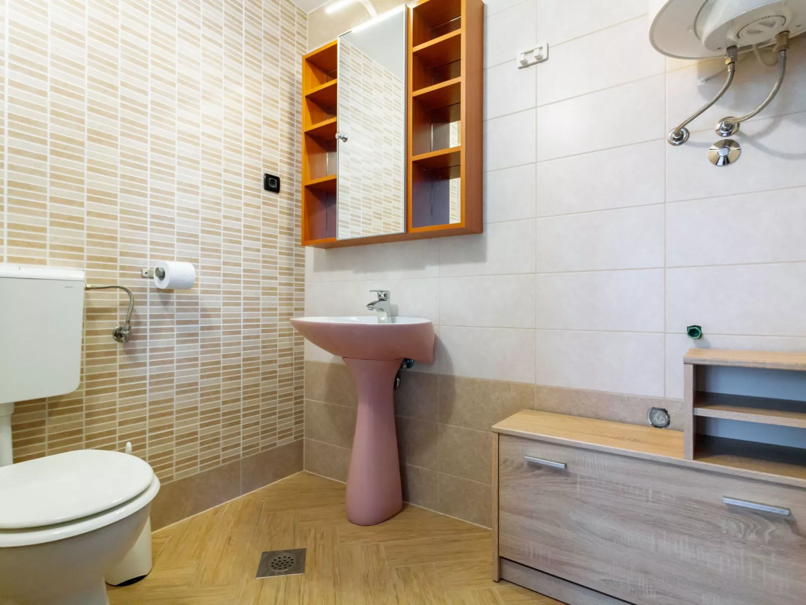 In der Nähe des Meeres, schöne und moderne Wohnung-Binnen