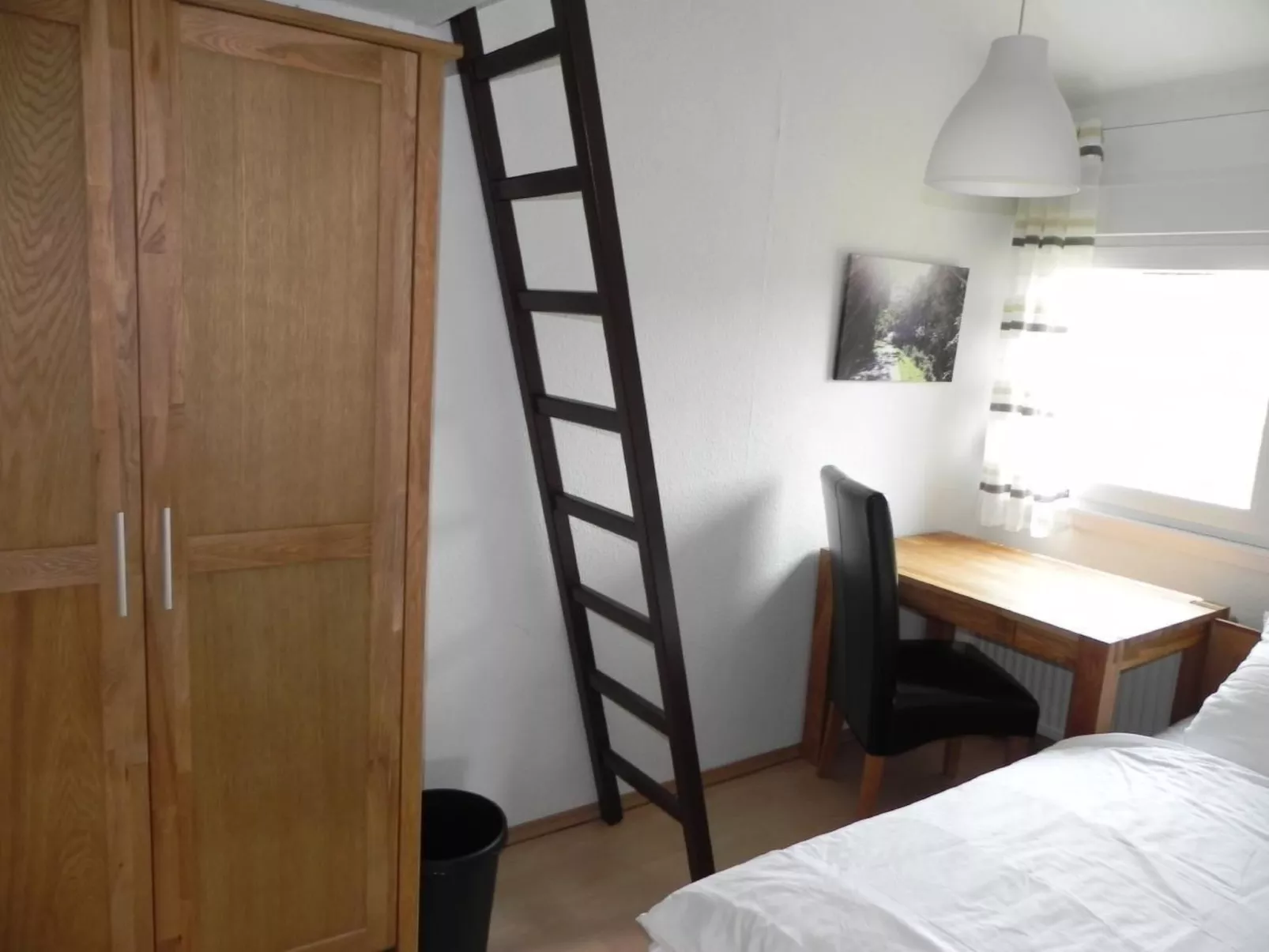 Freistehendes Ferienhaus in 2.Reihe am See-Image-tags.info