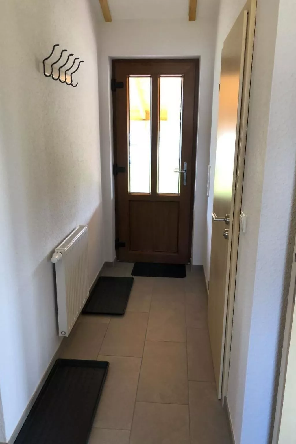 N6 Ferienhaus mit Garten in Eckwarderhörne-Binnen