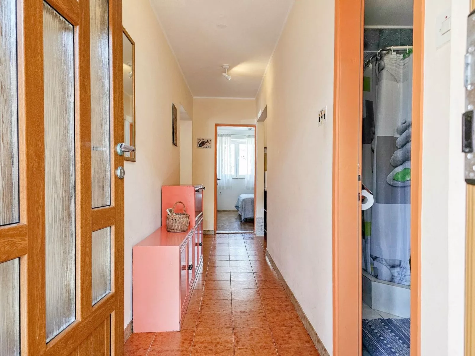 Wohnung in der Altstadt mit Terrasse und Parkplatz - Binnen