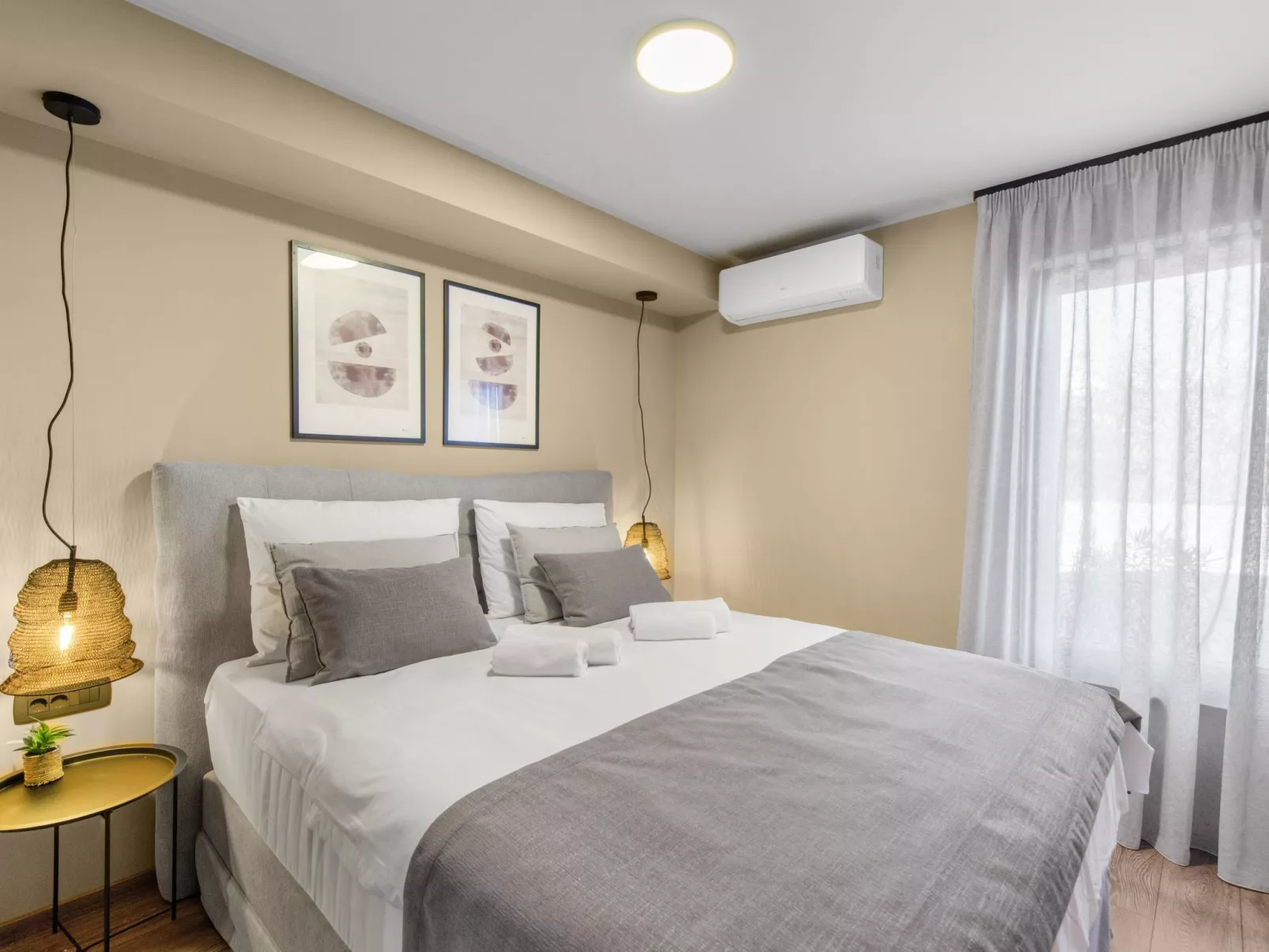 Quercus Village APP 12 mit privatem Pool-Binnen