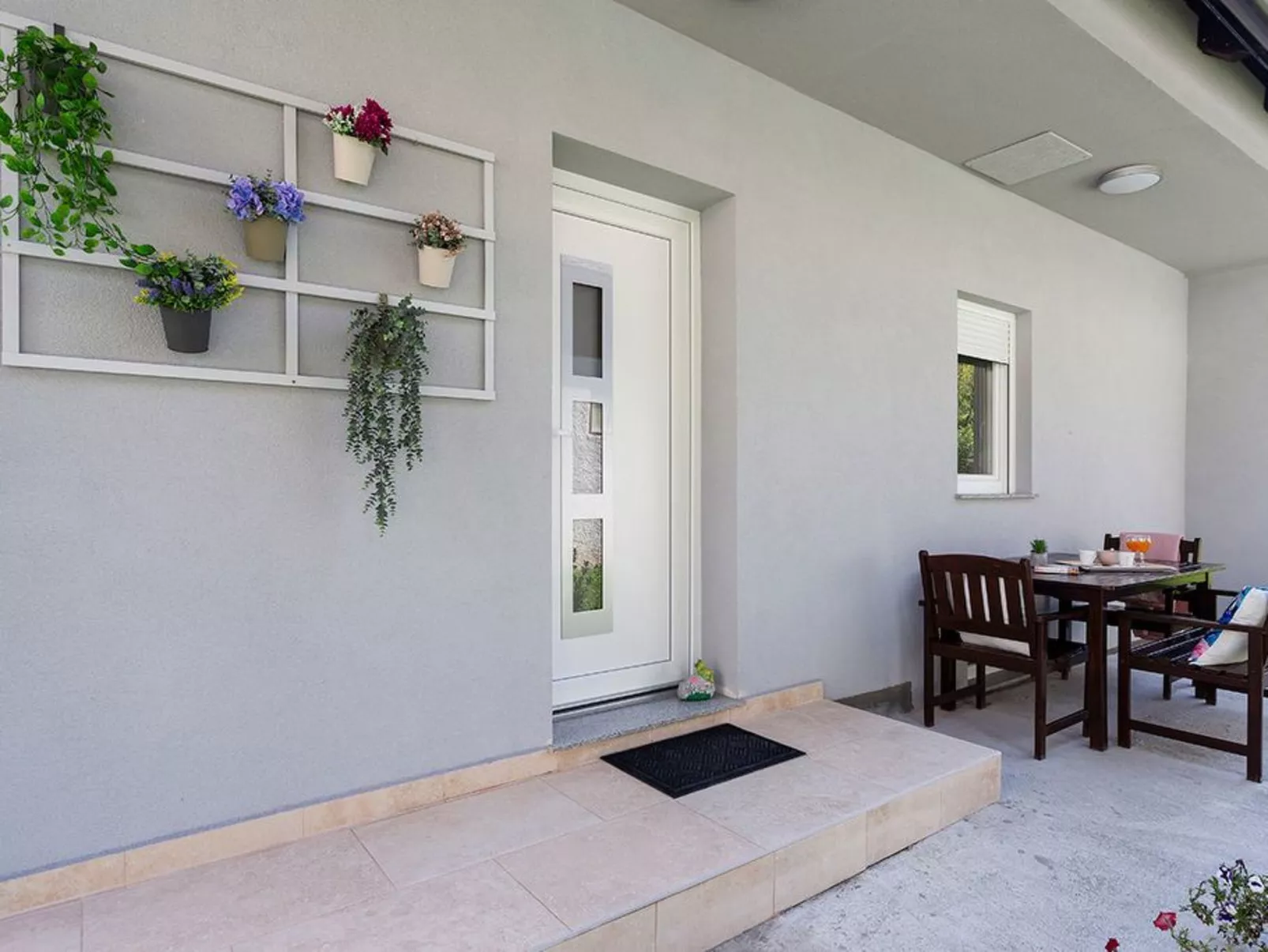 Anna in Lokve-Buiten