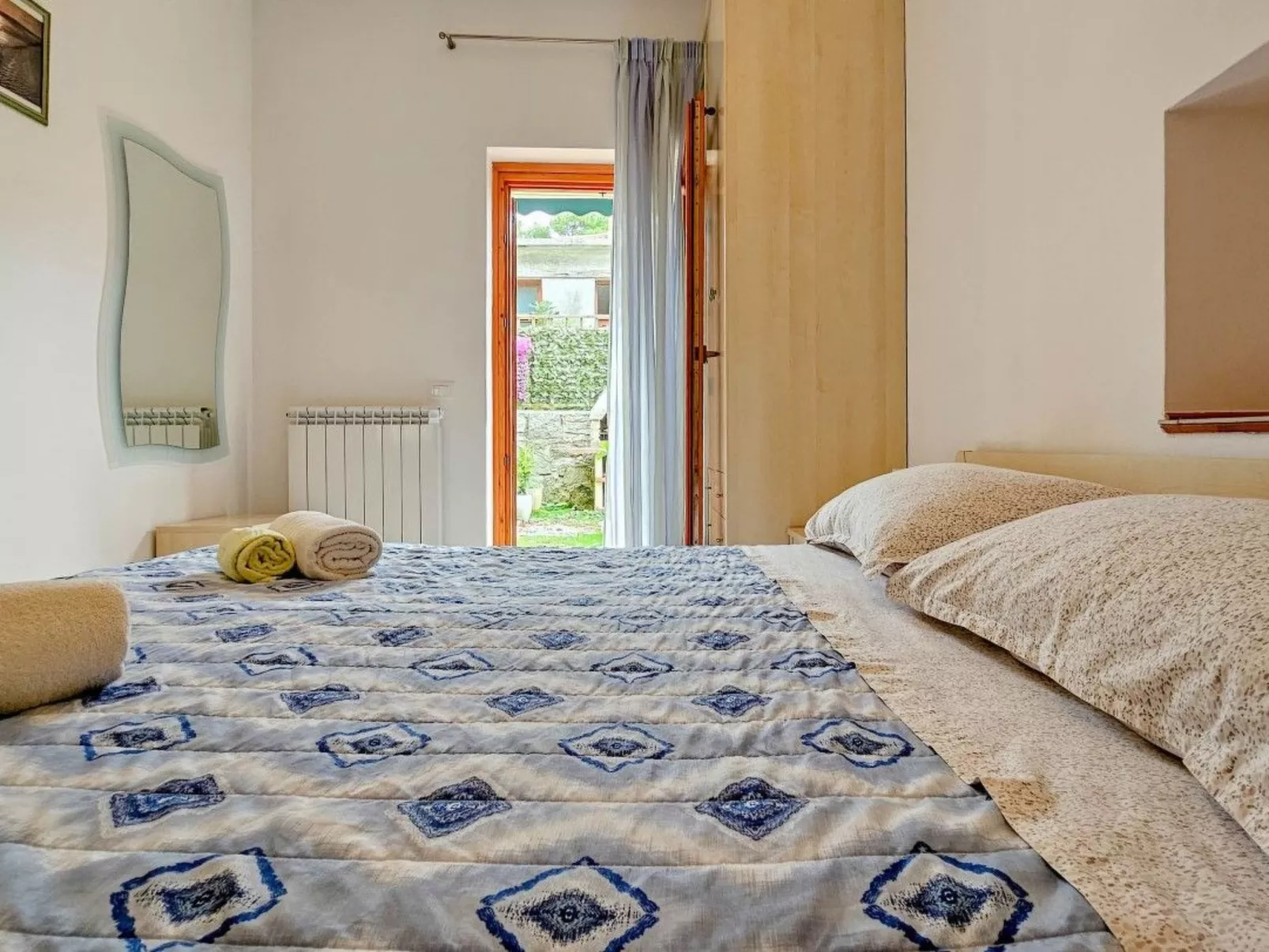 Mit Blick auf das Wasser-Image-tags.info