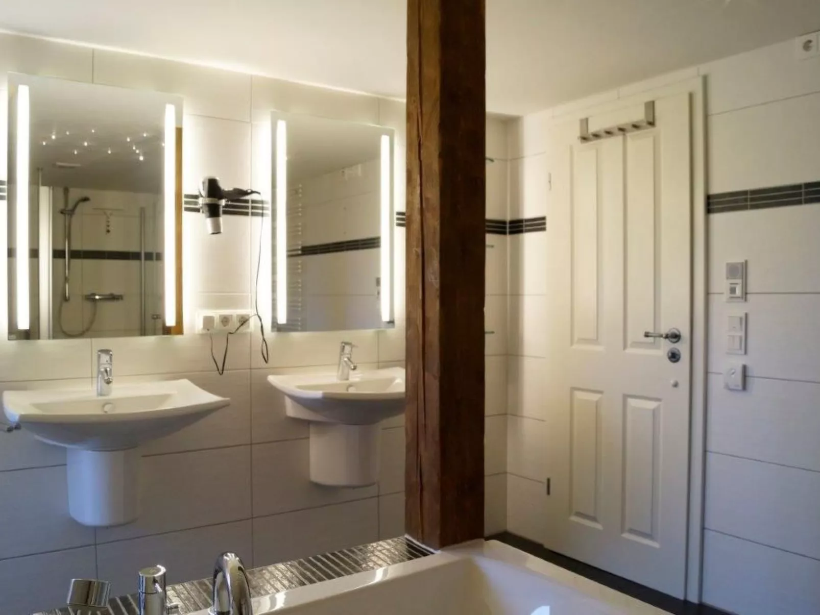 Reethaus Mertinat ''For Ten'' mit Meerblick-Binnen