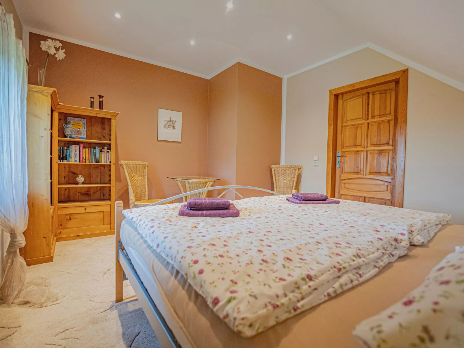 Dom Ogrodnika-Binnen