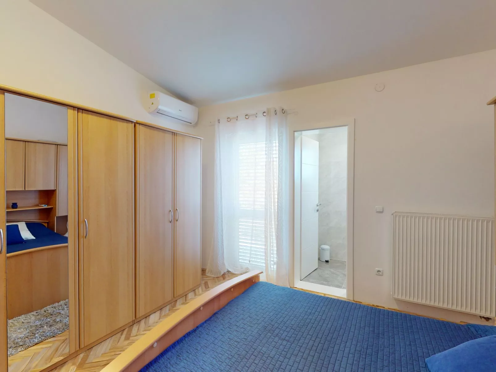 Villa Almas mit Schwimmbad, Fitnessraum, Tennisplatz-Binnen