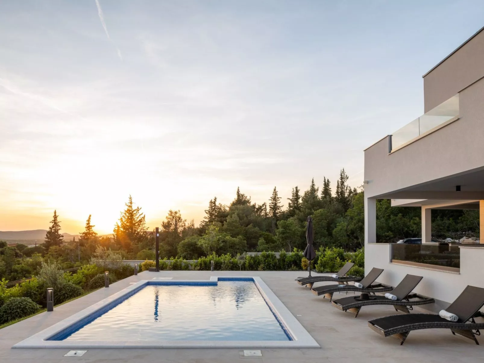 Villa Bura mit Pool und tollem Ausblick