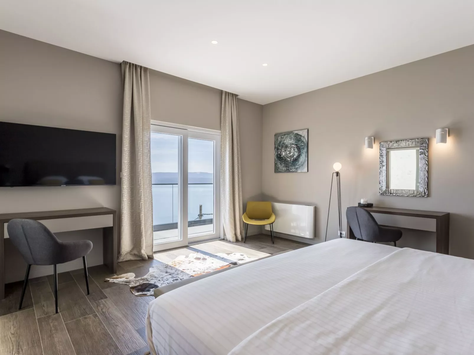 In Mimice mit tollem Pool und Meerblick-Binnen