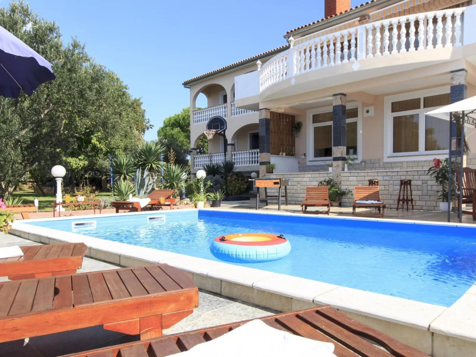 Villa Natalia Peroj,  mit privaten Pool