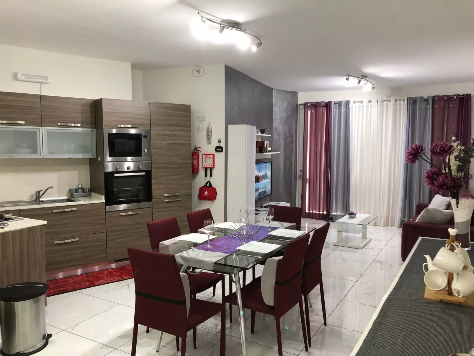 Gemütliche Ferienwohnung mit Meerblick-Image-tags.info