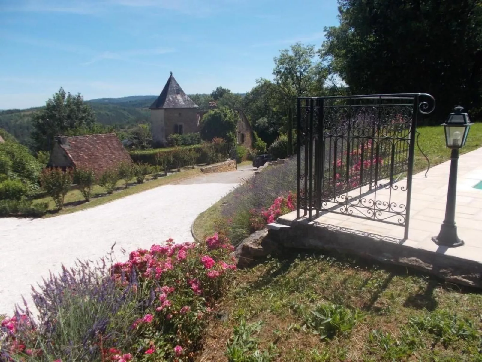 Landhaus in der Dordogne-Buiten