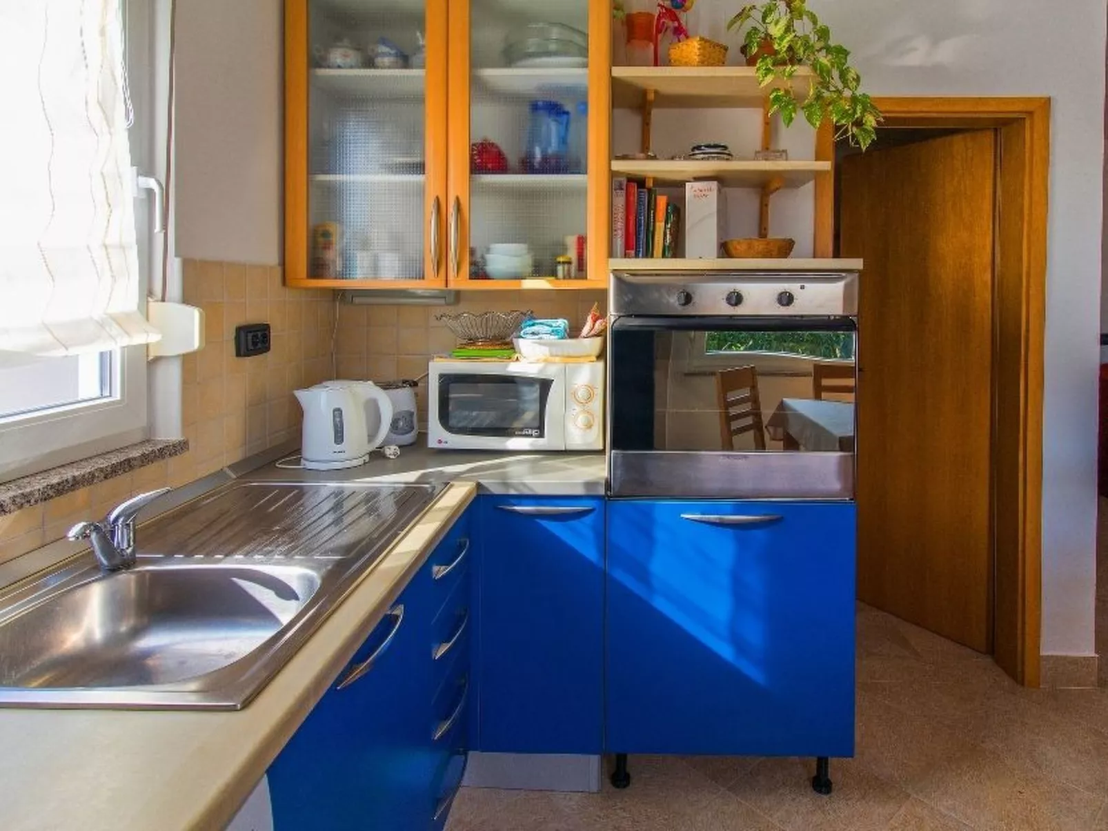 Haus Daniela mit überdachter Terrasse und Pool-Binnen