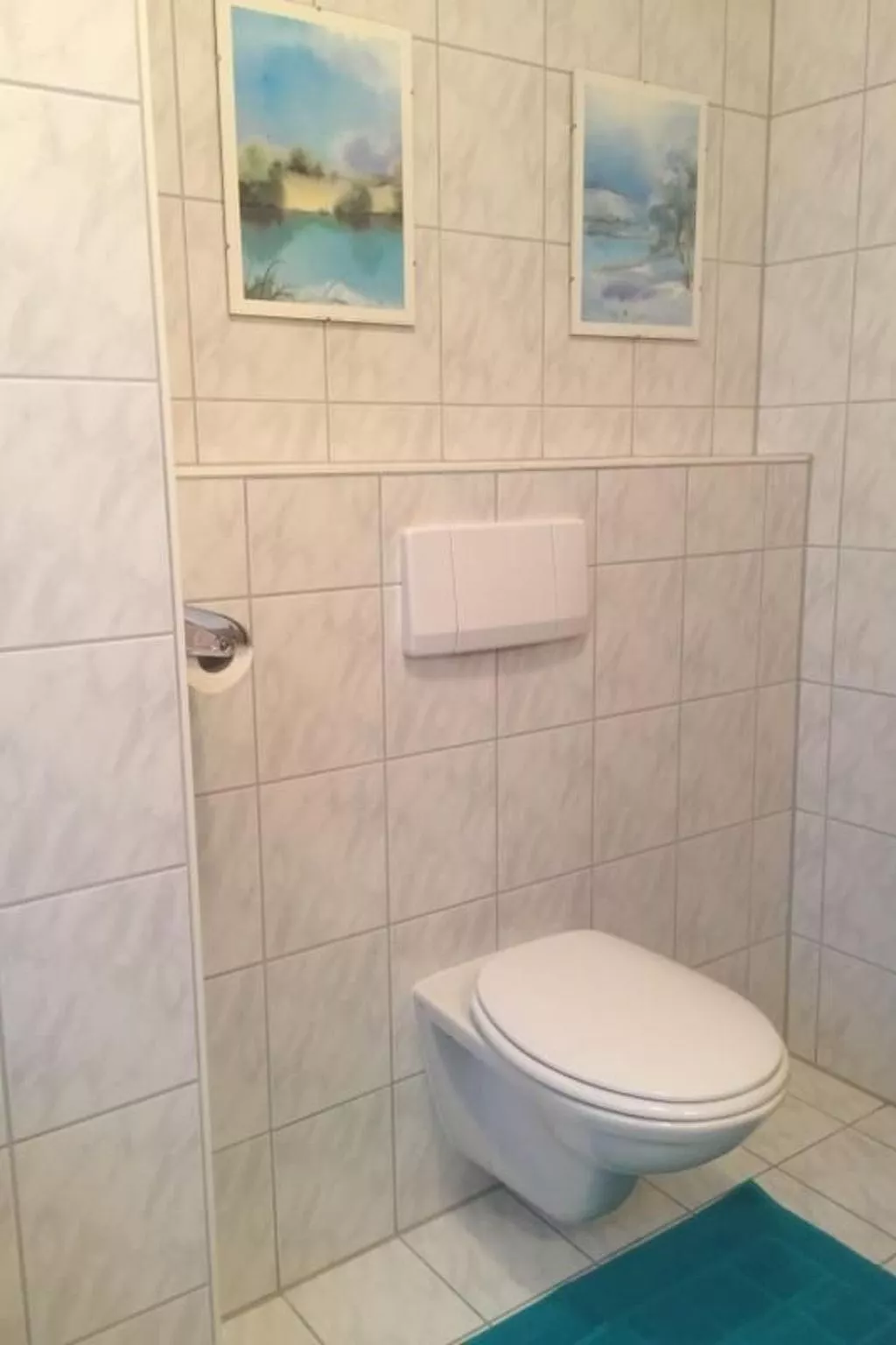 Mit Balkon und Bergblick-Binnen