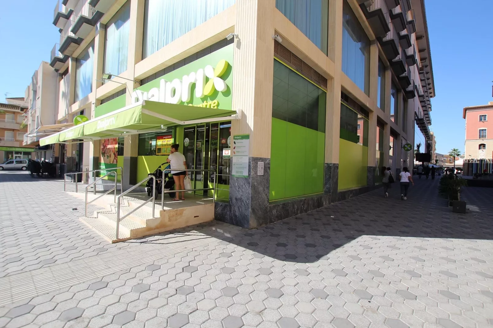 Apartamento amplio y cómodo en Los Alcazares-Buitenkant zomer