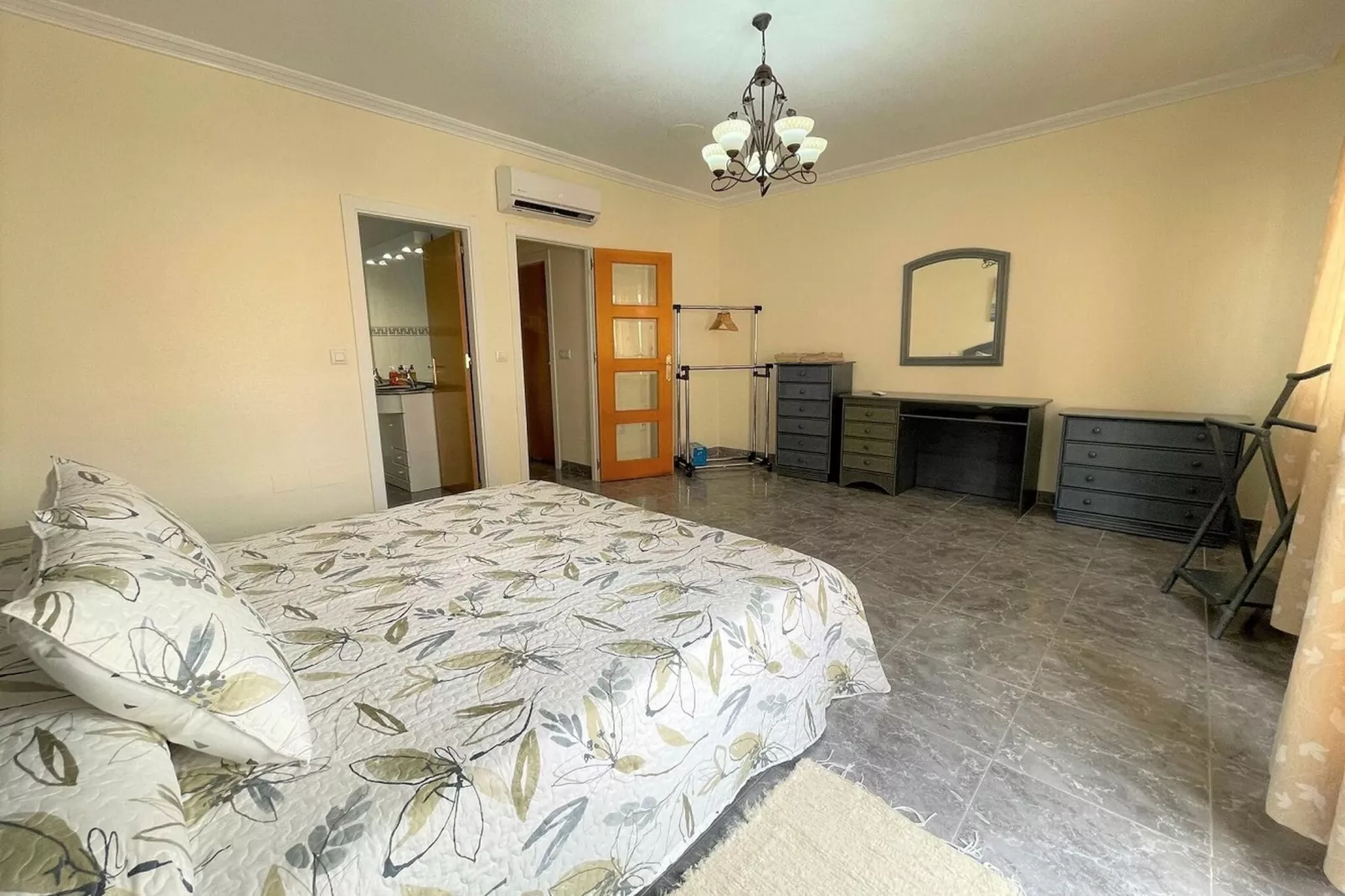 Apartamento amplio y cómodo en Los Alcazares-Slaapkamer