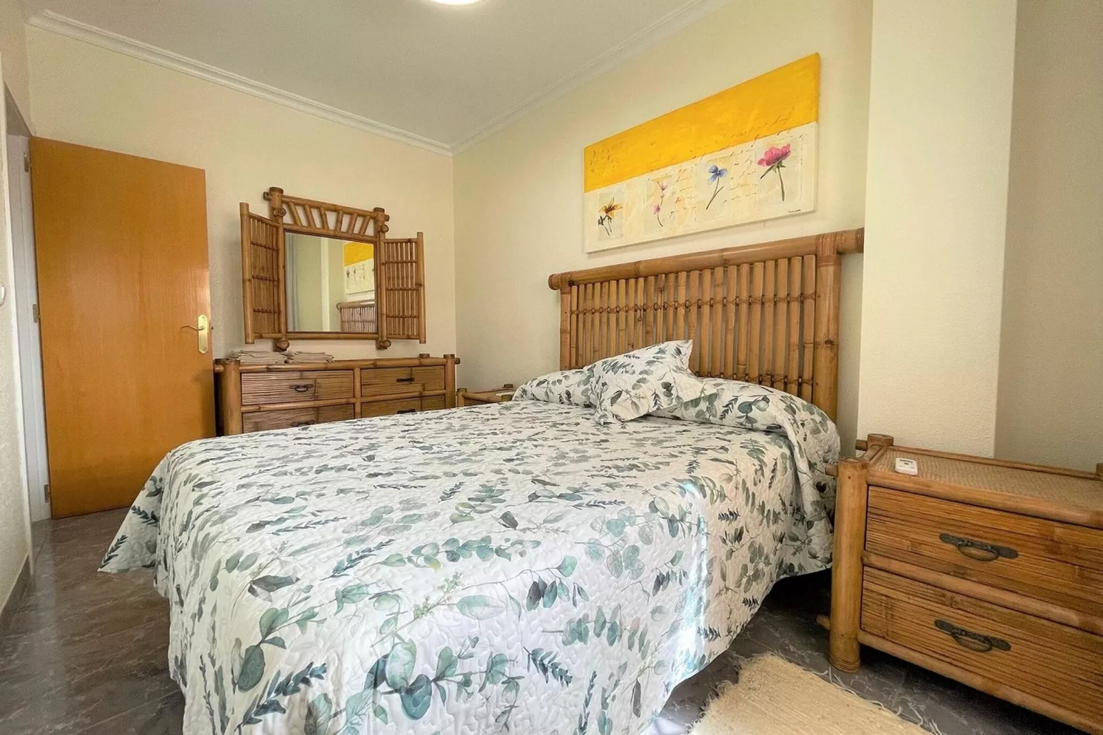 Apartamento amplio y cómodo en Los Alcazares-Slaapkamer