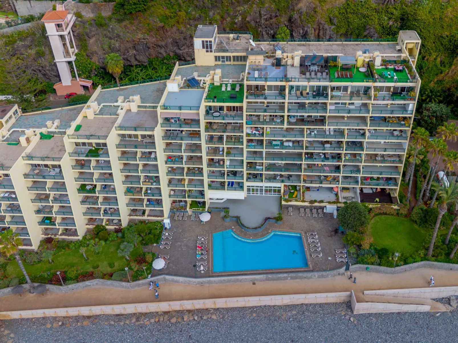 Charmante Penthouse-Wohnung in-Buiten