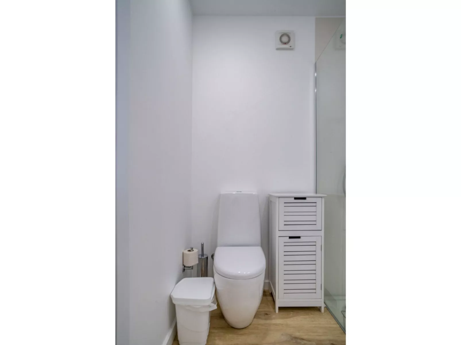 Studio mit Balkon-Image-tags.info