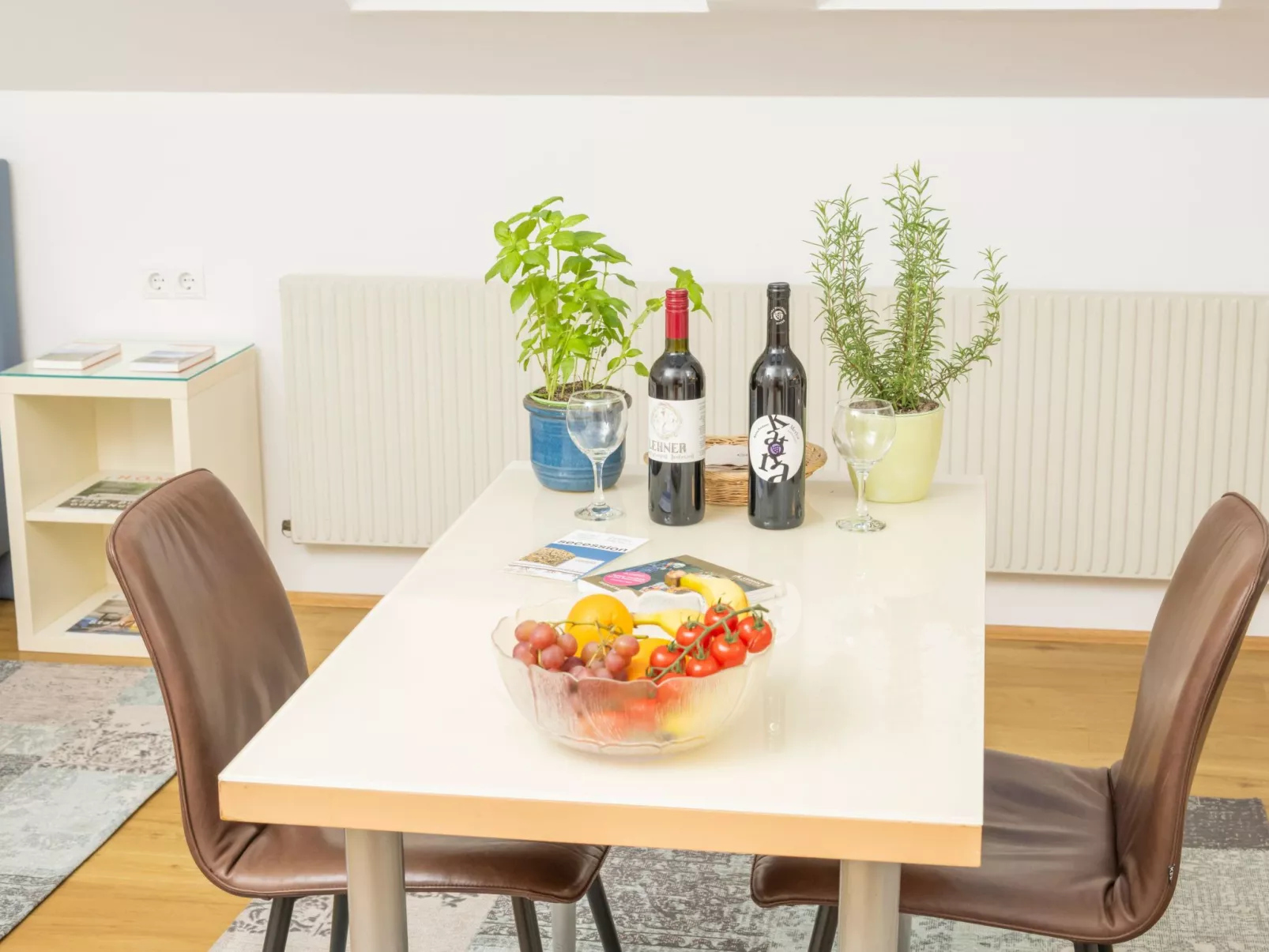 <B>Helles Ferienstudio im Dachgeschoss für Pärchenurlaub-Binnen