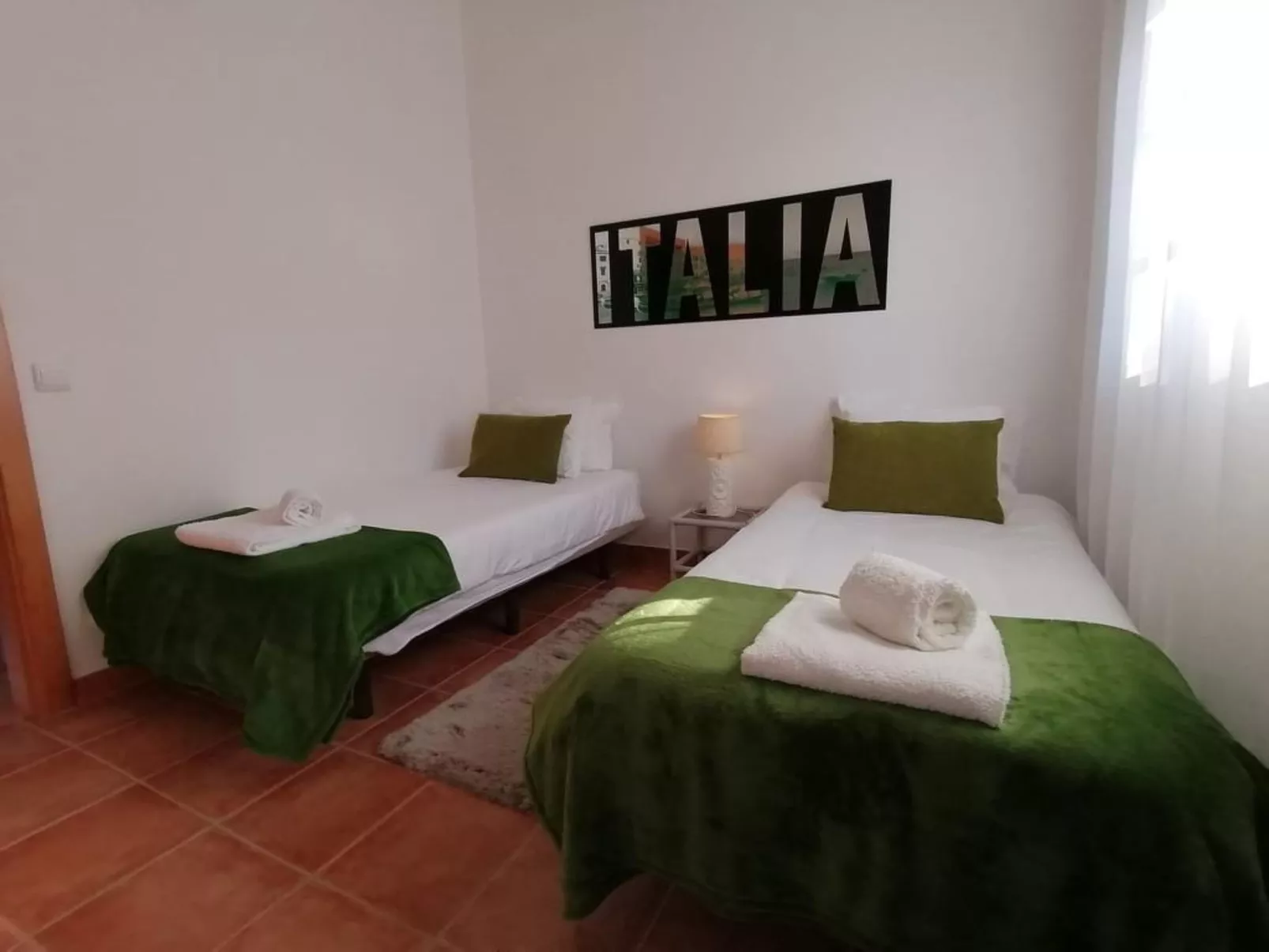 Luxuriöse Villa nur wenige Schritte vom Strand entfernt-Image-tags.info