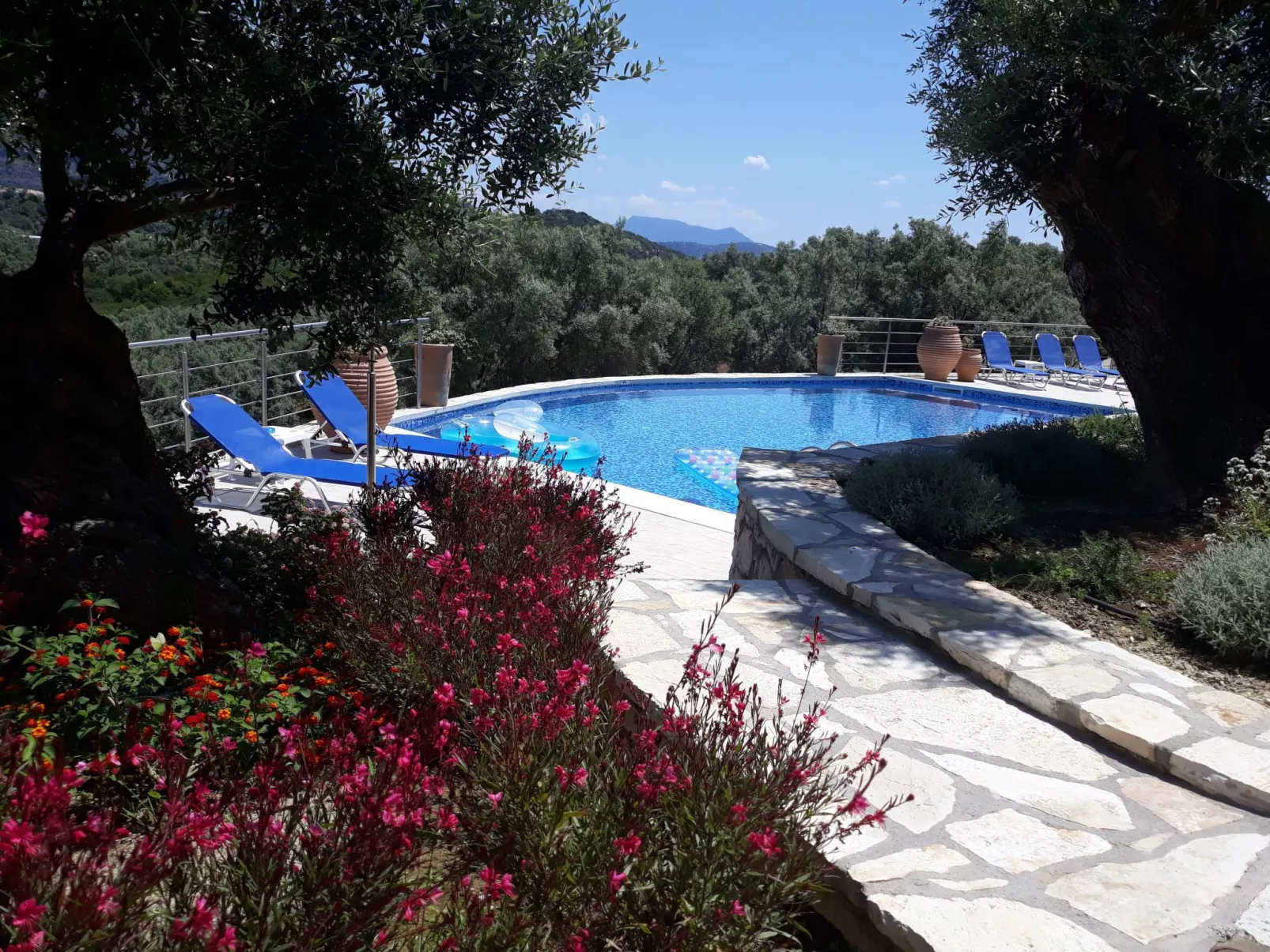 Amantea4' Ferienhaus mit Wasserblick-Buiten