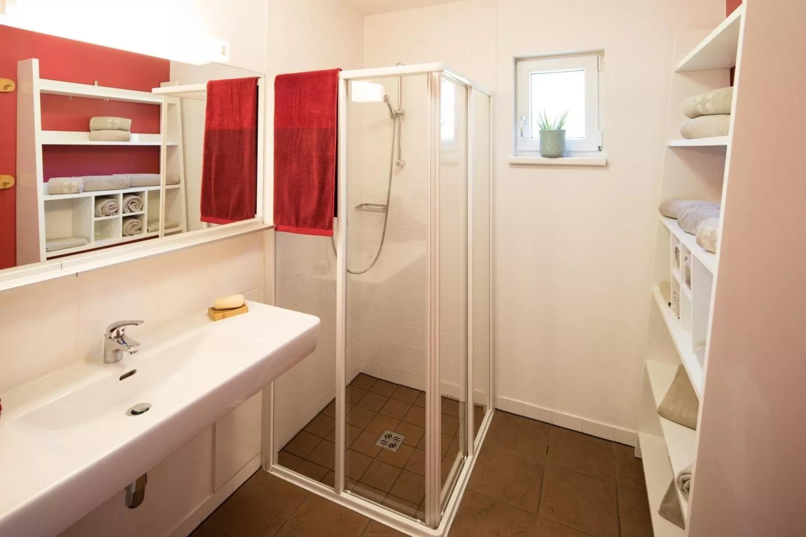 Hüttendorf Präbichl - Badkamer