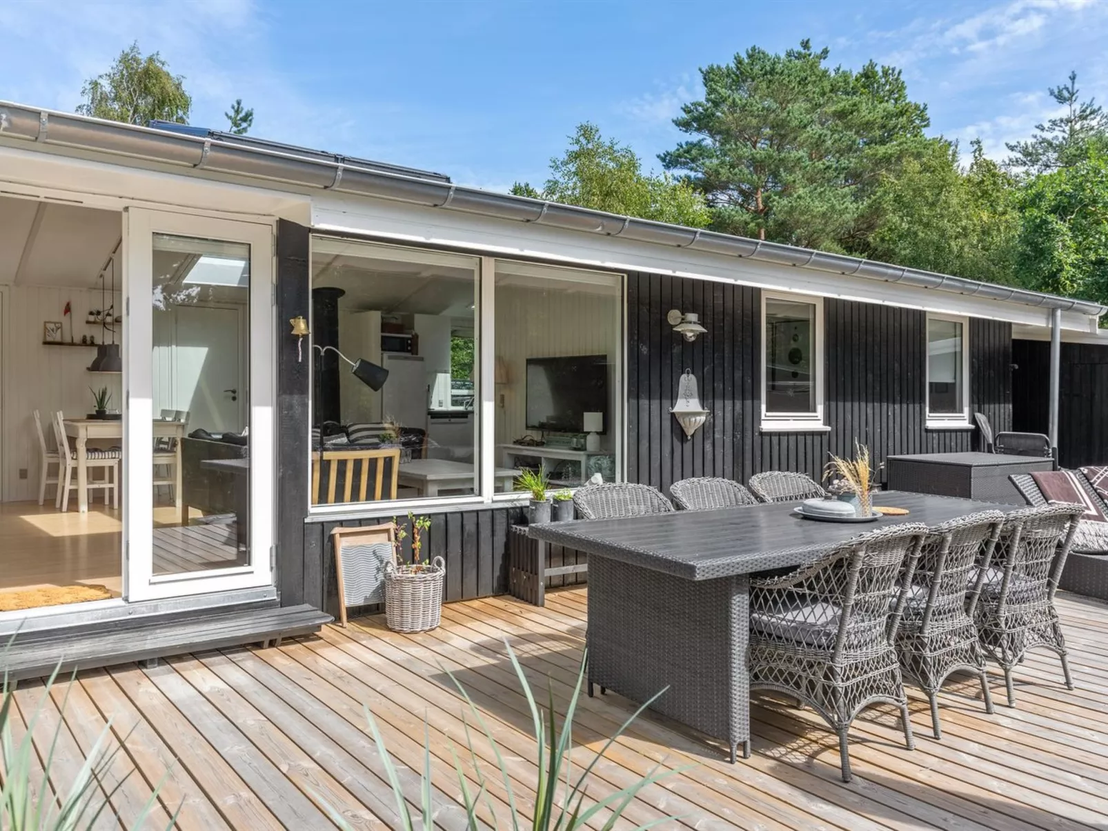 "Essi" - 300m from the sea