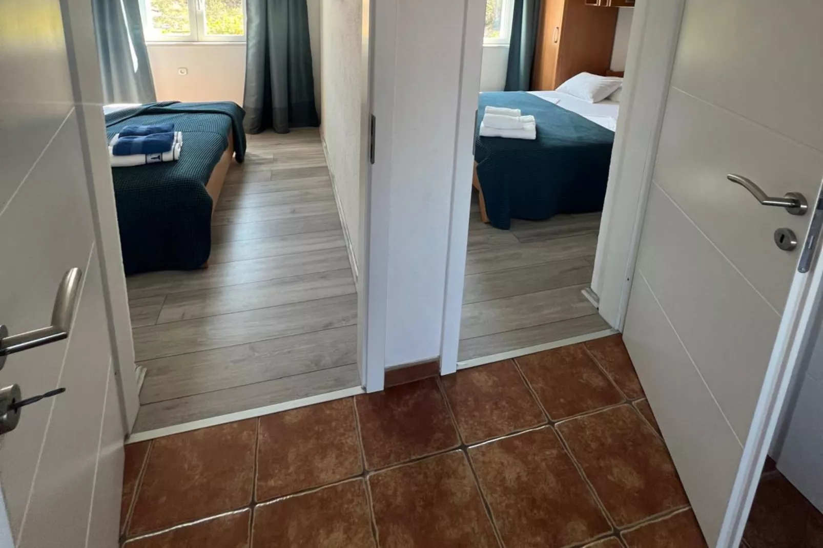 Villa Stella - Two Bedroom Apartment with Balcony and Sea View (Carla)-Woonkamer