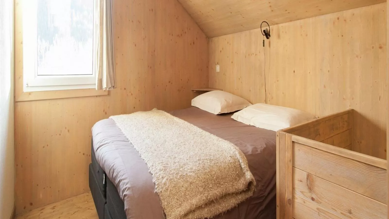 De Berghut-Slaapkamer